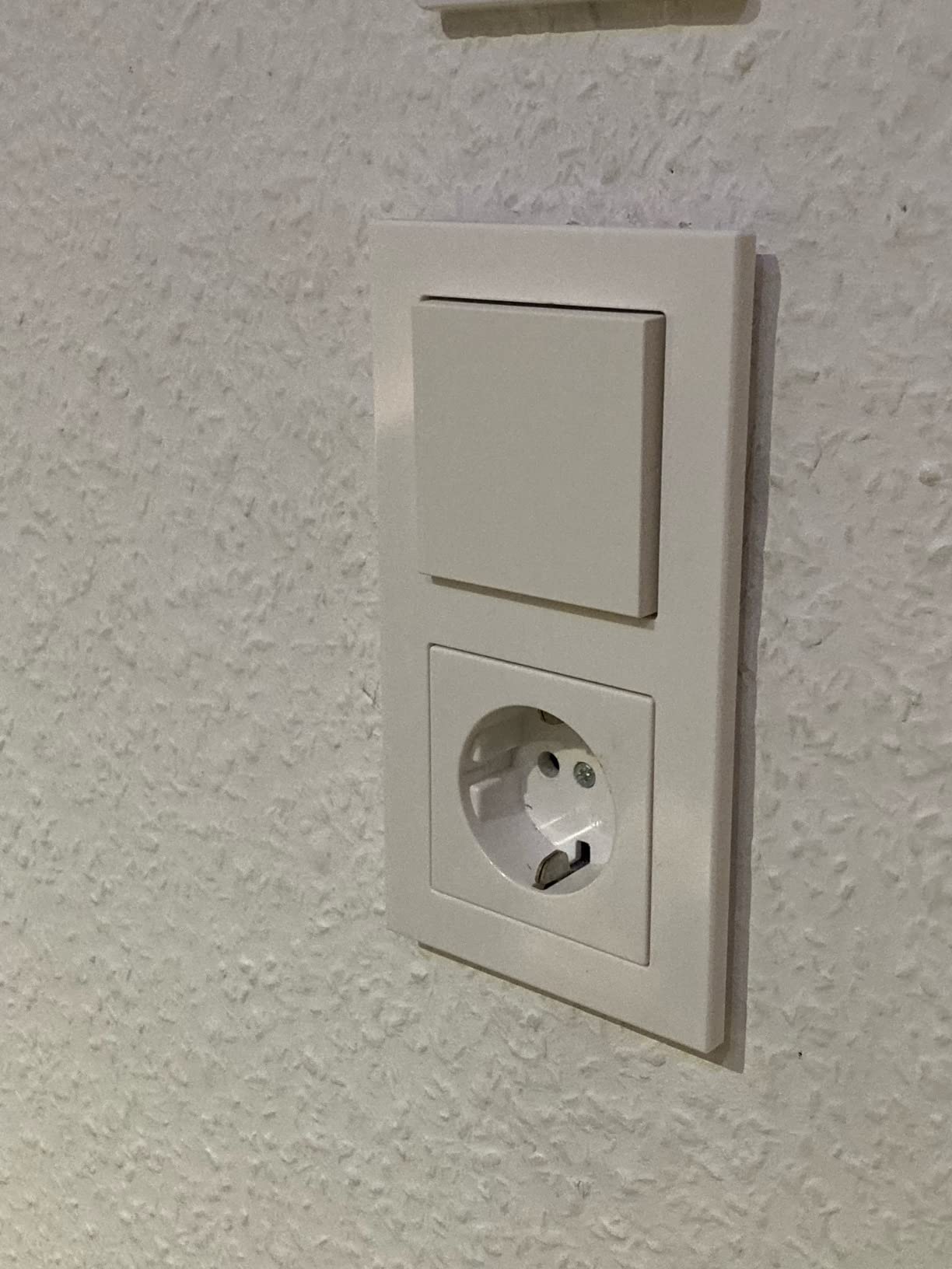 Funktioniert, aber Einbau fummelig