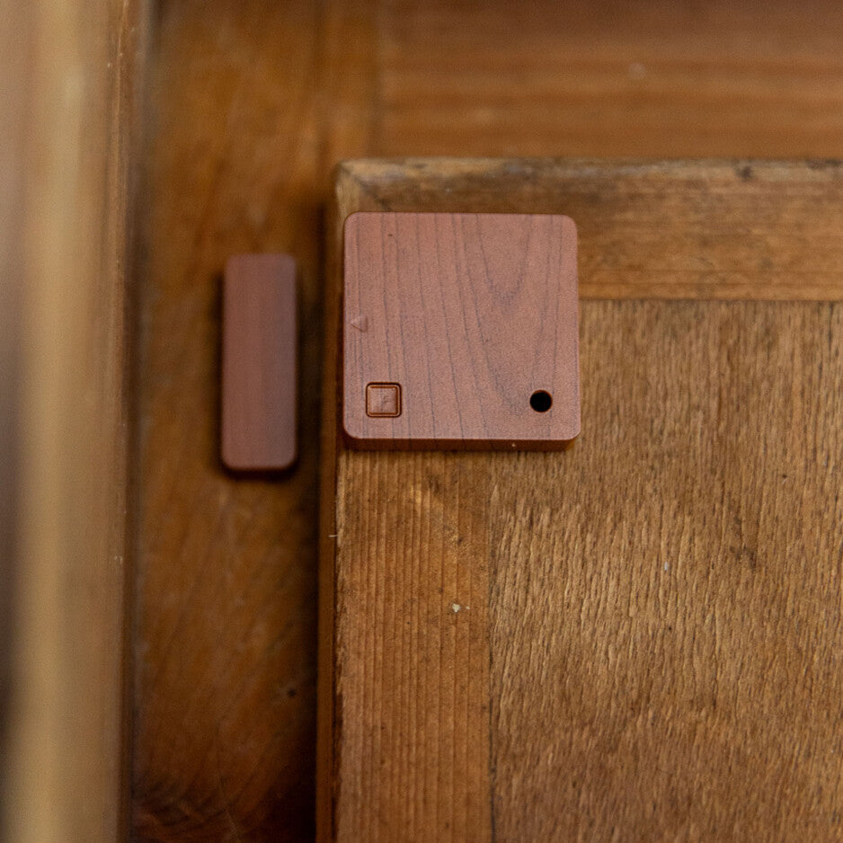 shelly-blu-door-window-bluetooth-t-r-und-fenstersensor-braun image 2