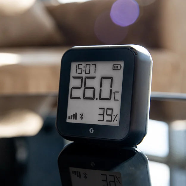 shelly-h-t-gen3-matte-black-wlan-temperatur-und-feuchtigkeitssensor-mit-e-ink-di image 5